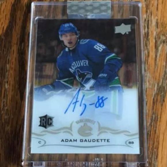 Meet your Posher, Travis - Picture 1 of 1